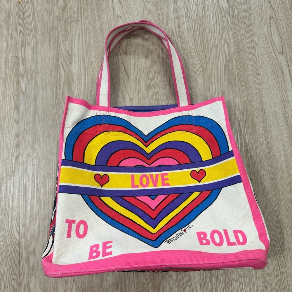 Brighton rainbow canvas heart tote - Picture 3 of 8